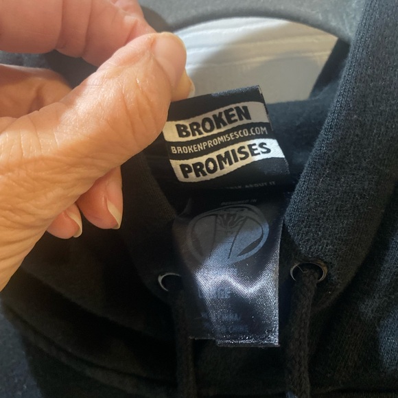 Broken Promises hoodie “Don’t Get Emotional It’s Only Broken Promises” men’s L - Picture 14 of 16